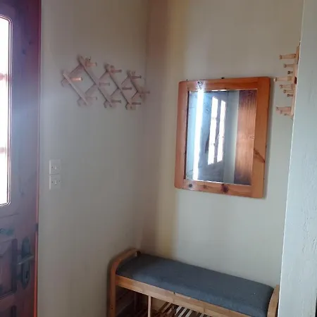 Litheri-studios&apartment بيت ضيافة 3*